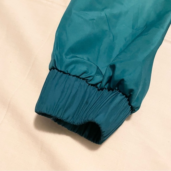 Forever 21 Lightweight Hooded Zip Up Jacket Womens Size XS - Picture 15 of 16